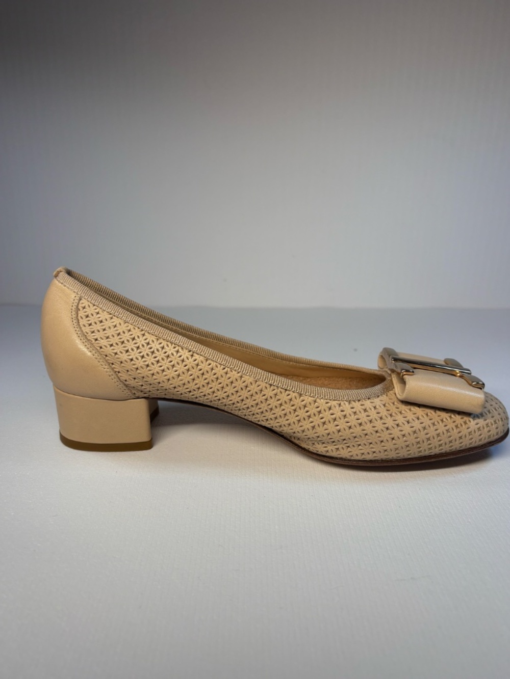 Sesto Meucci Firenze Italy Beige Leather Bow Pumps Block Heel Size 7W - Picture 5 of 14